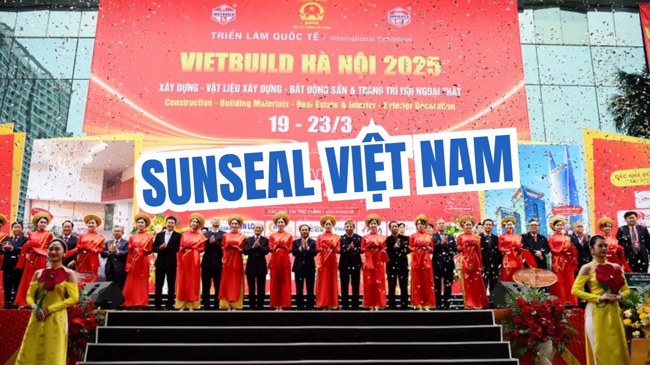 Vietbuild Hà Nội 2025 với gần 1.500 gian hàng trưng bày các sản phẩm và công nghệ tiên tiến.