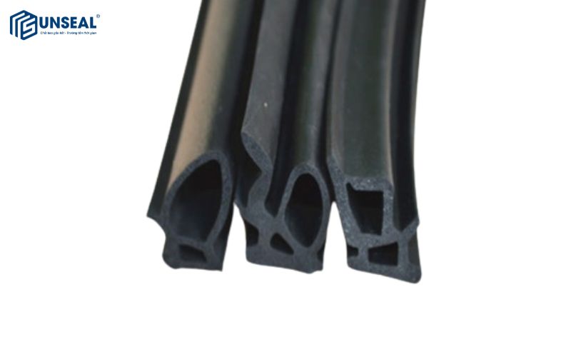 Thay gioăng cao su EPDM cửa nhôm khi bị chai cứng.